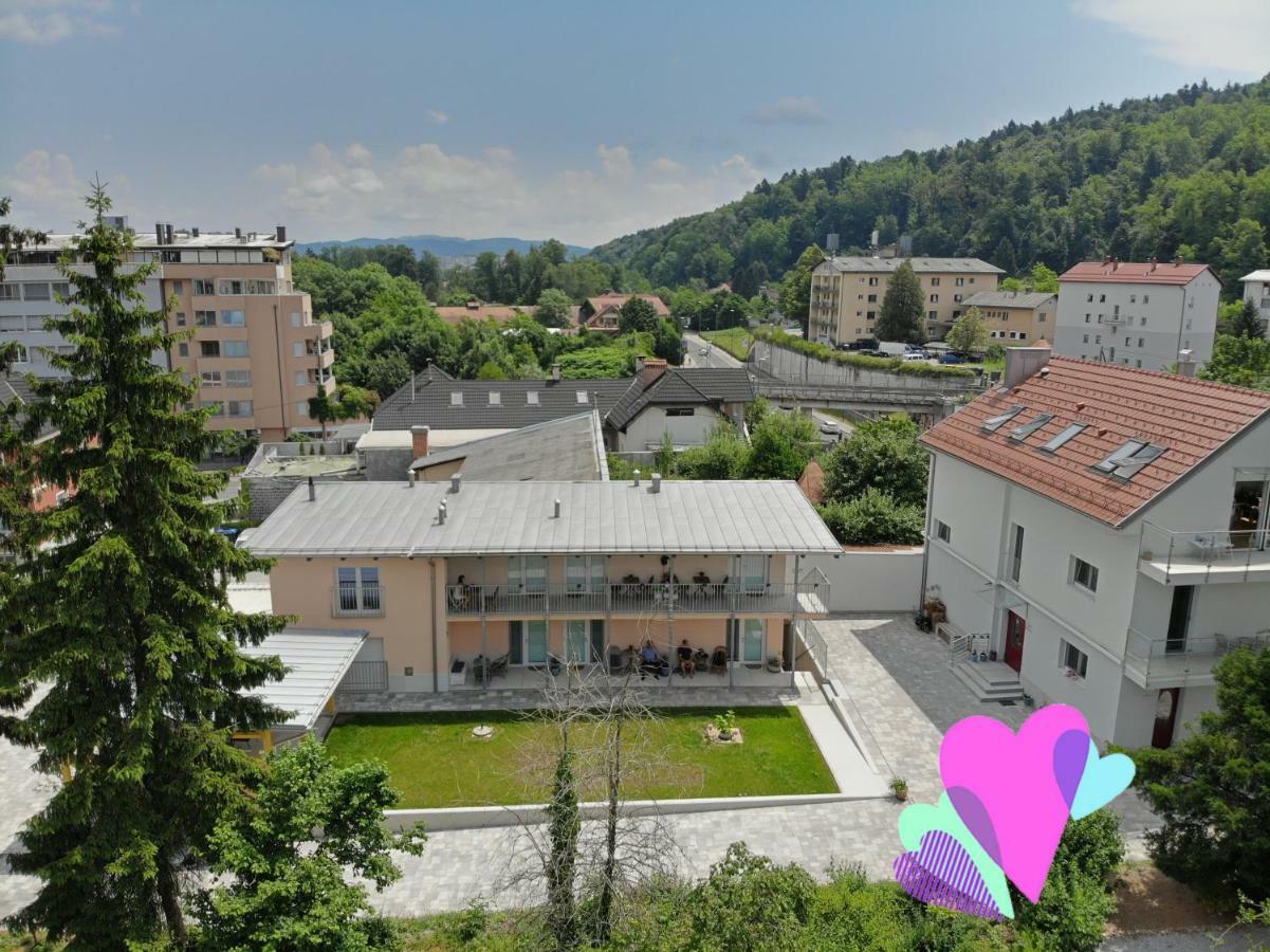 Accommodation Baron Liubliana Exterior foto